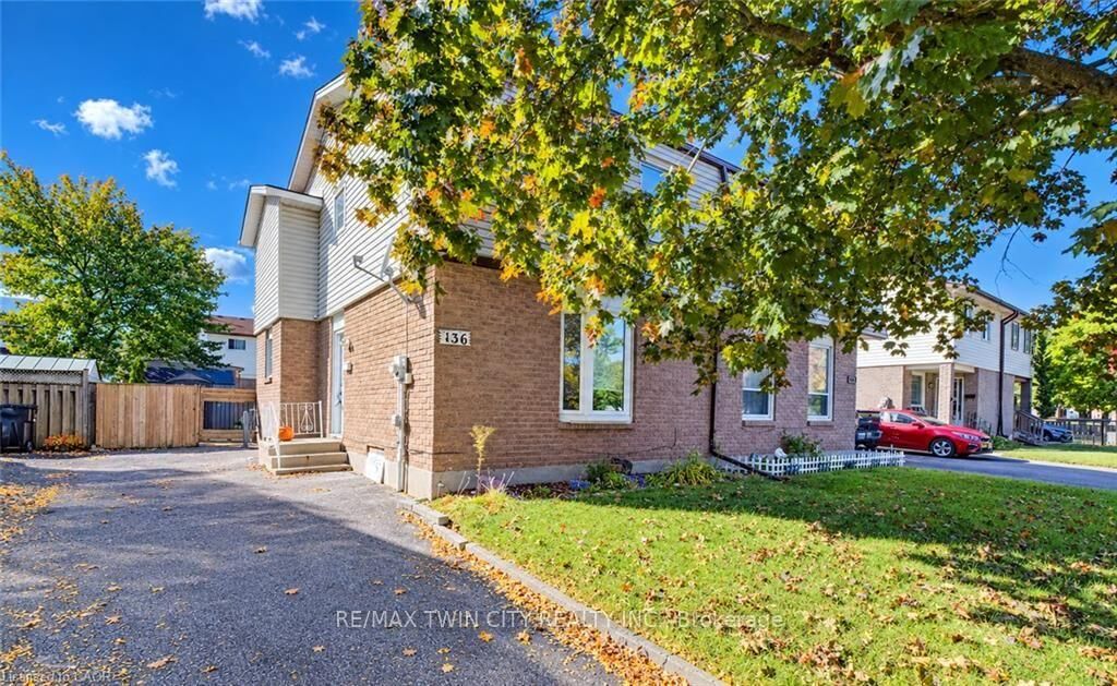 Property Photo: 136 Sekura Crescent ON N1R 7E9