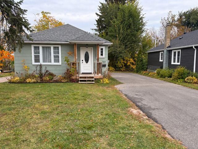Property Photo: 150 Penetang Street Lower ON L4M 1V8
