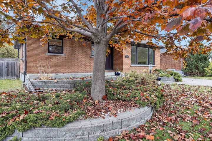 Property Photo:  1045 Blair Road  ON K1J 7N1 