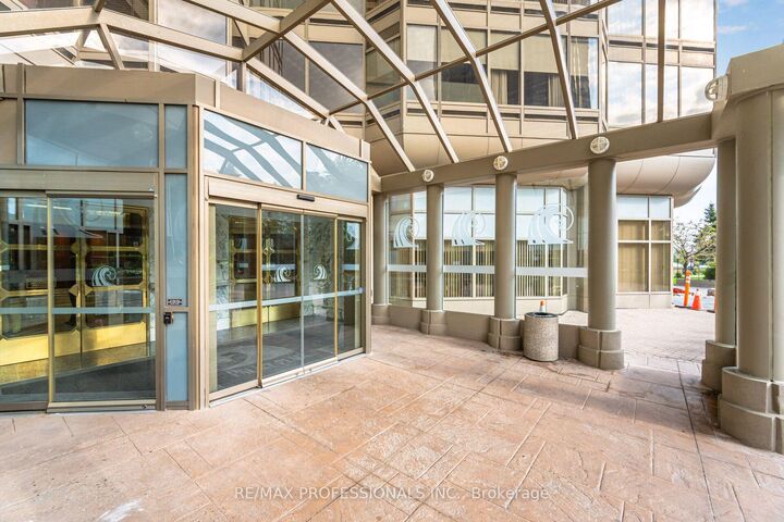 Property Photo:  1 Palace Pier Court 1004  ON M8X 0A1 