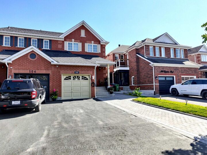 Property Photo: 102 Grapevine Road ON L7E 2M6