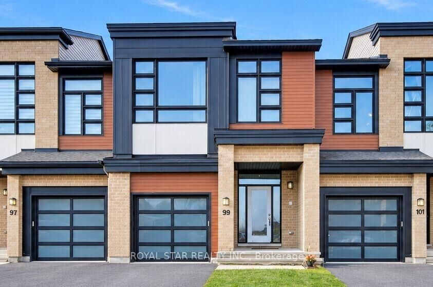 Photo de la propriété: 99 Longworth Avenue ON K1T 3W7