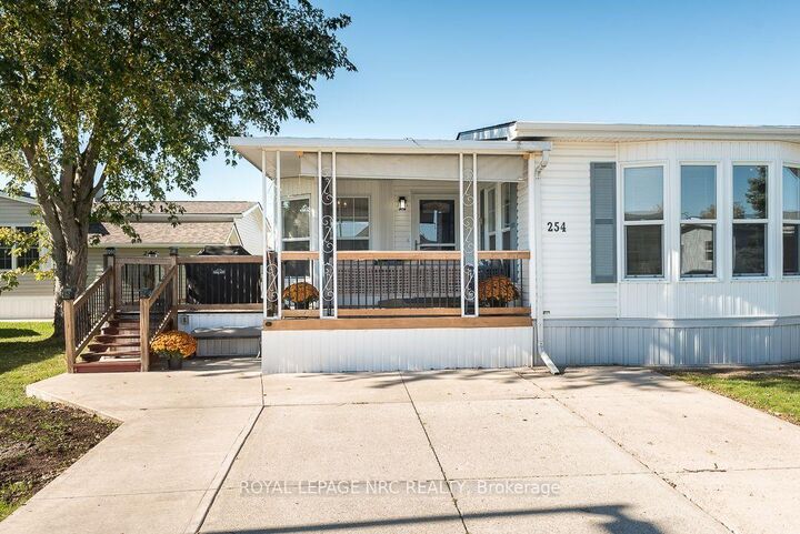 Property Photo: 3033 Townline Road 254 ON L0S 1S1