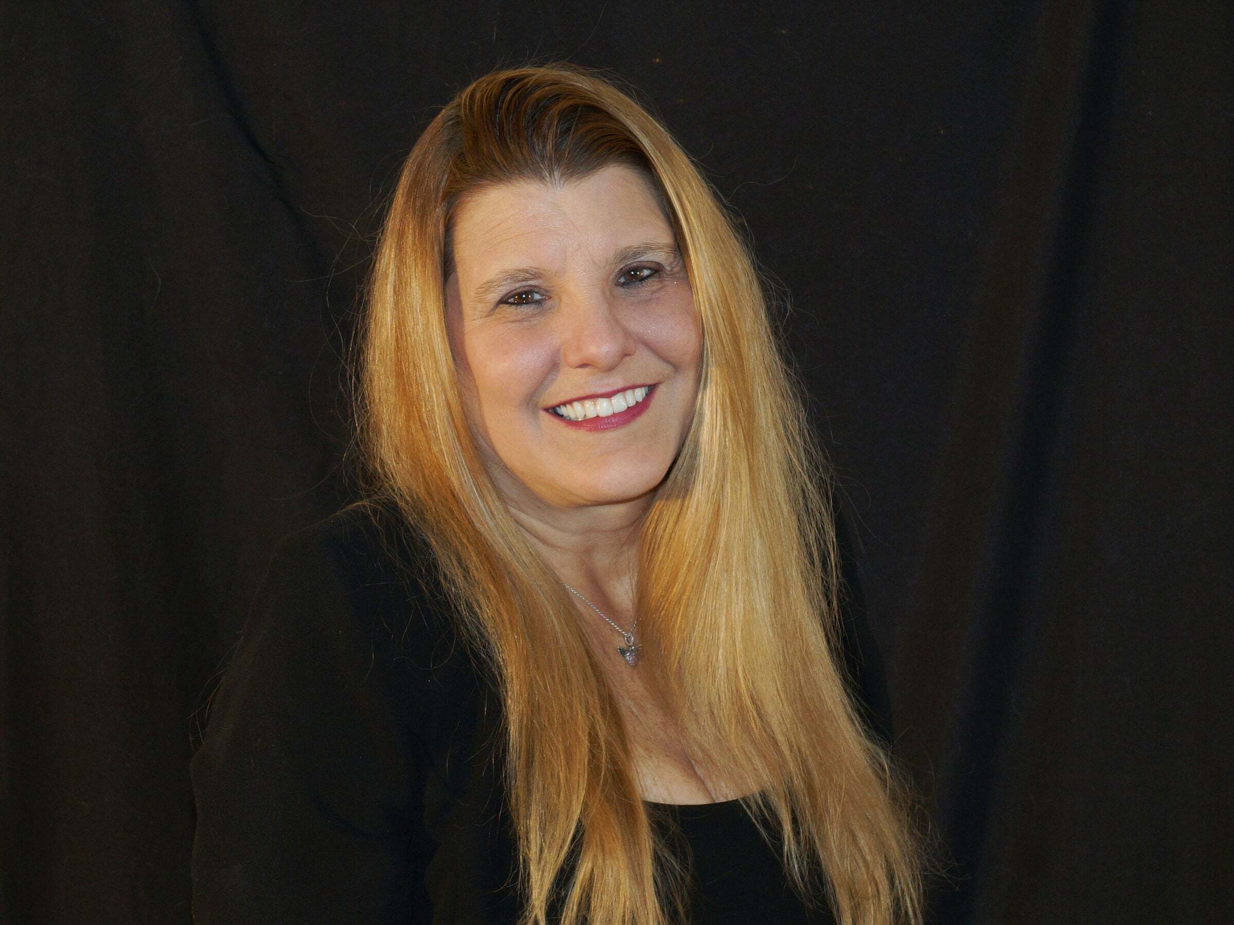 Cindy Kurtz, Real Estate Salesperson in Las Vegas, Americana