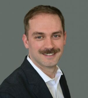 Peter Stezik,  in Huntsville, Coldwell Banker Thompson Real Estate, Brokerage