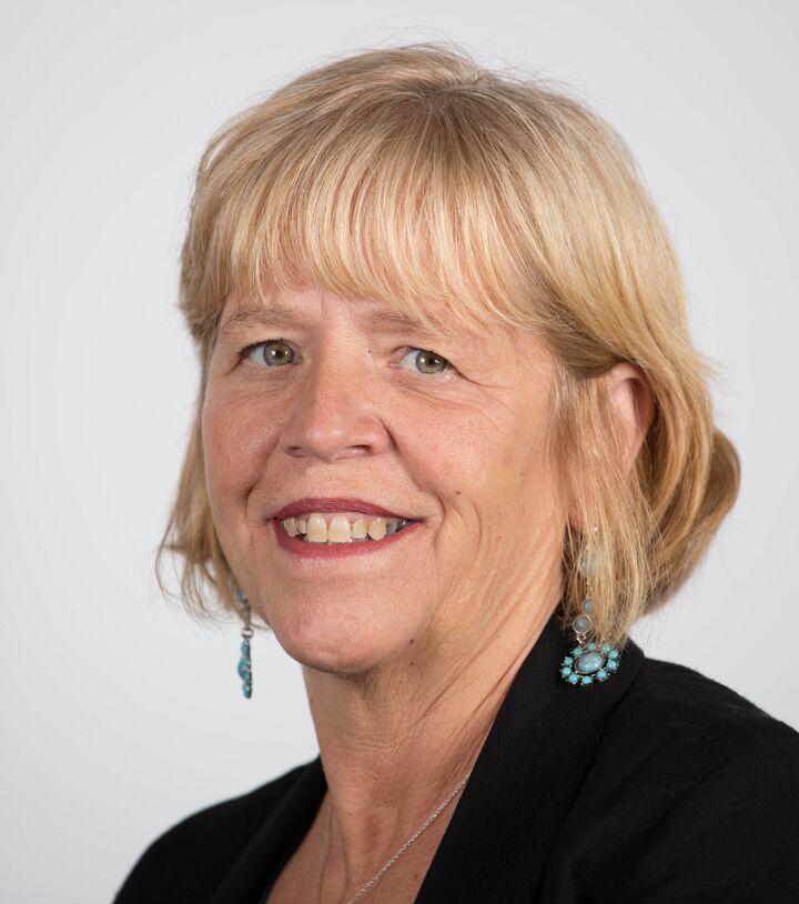 Lois Fogal, Real Estate Salesperson in Massapequa, AA Realty