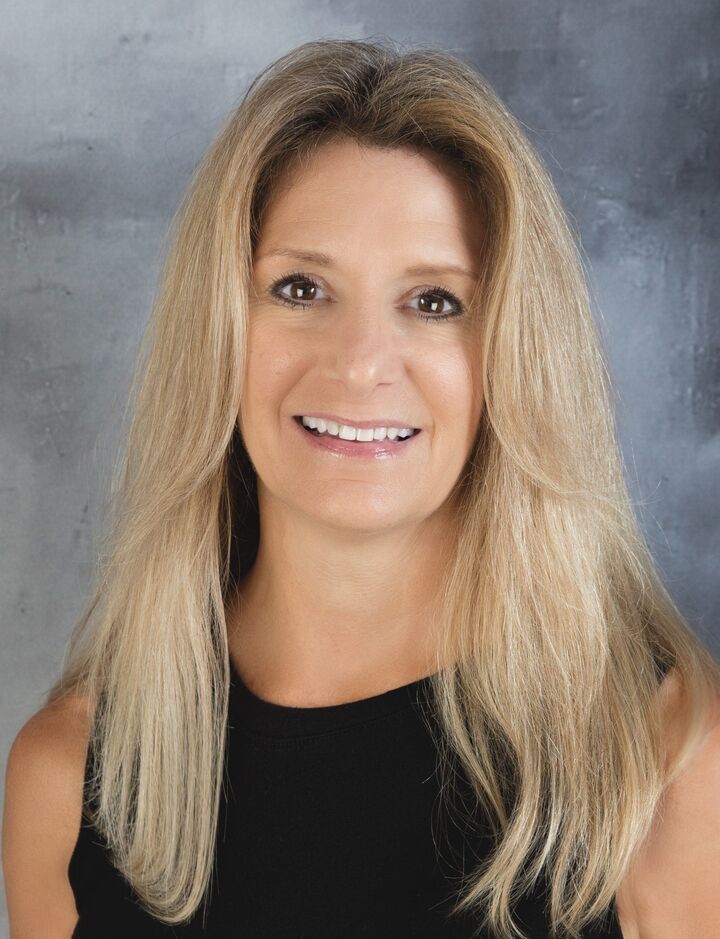 Tina Huelsenbeck, Real Estate Salesperson in Rockaway, Christel Realty