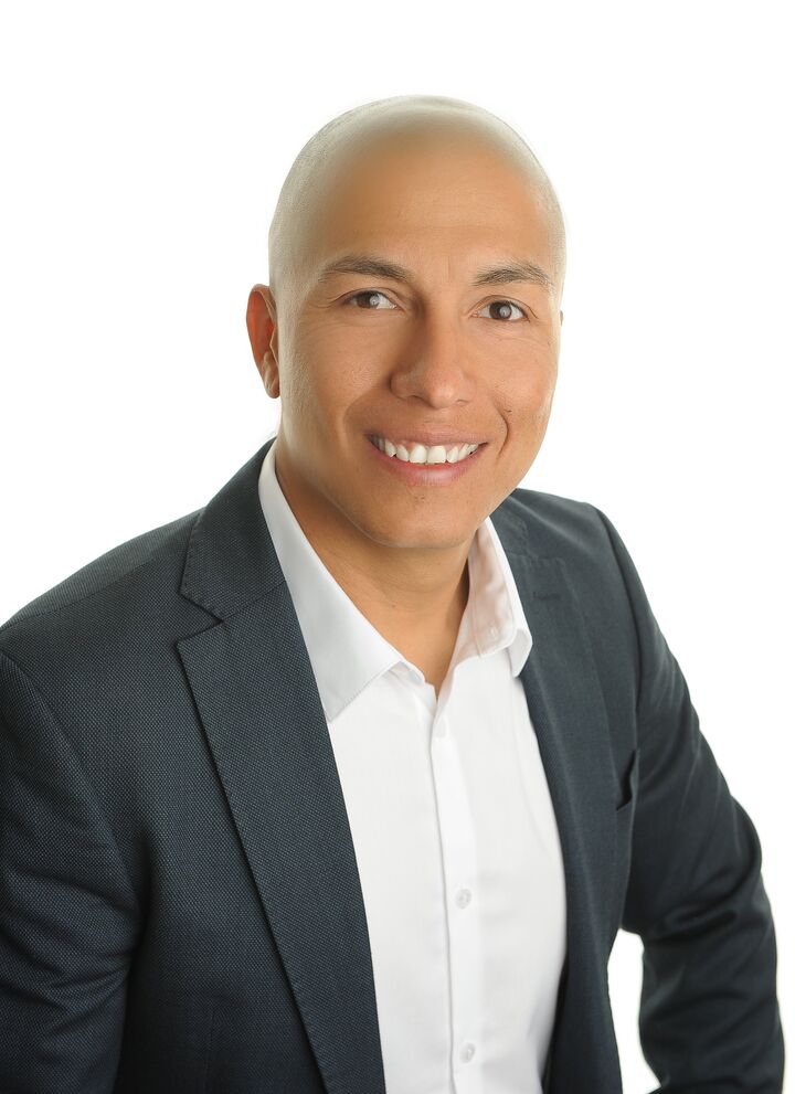 Ivan Alvarez, Real Estate Salesperson in Alta Loma, Experience