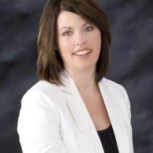 Shannon Sedivec, Real Estate Salesperson in North Ridgeville, Schmidt Family of Companies