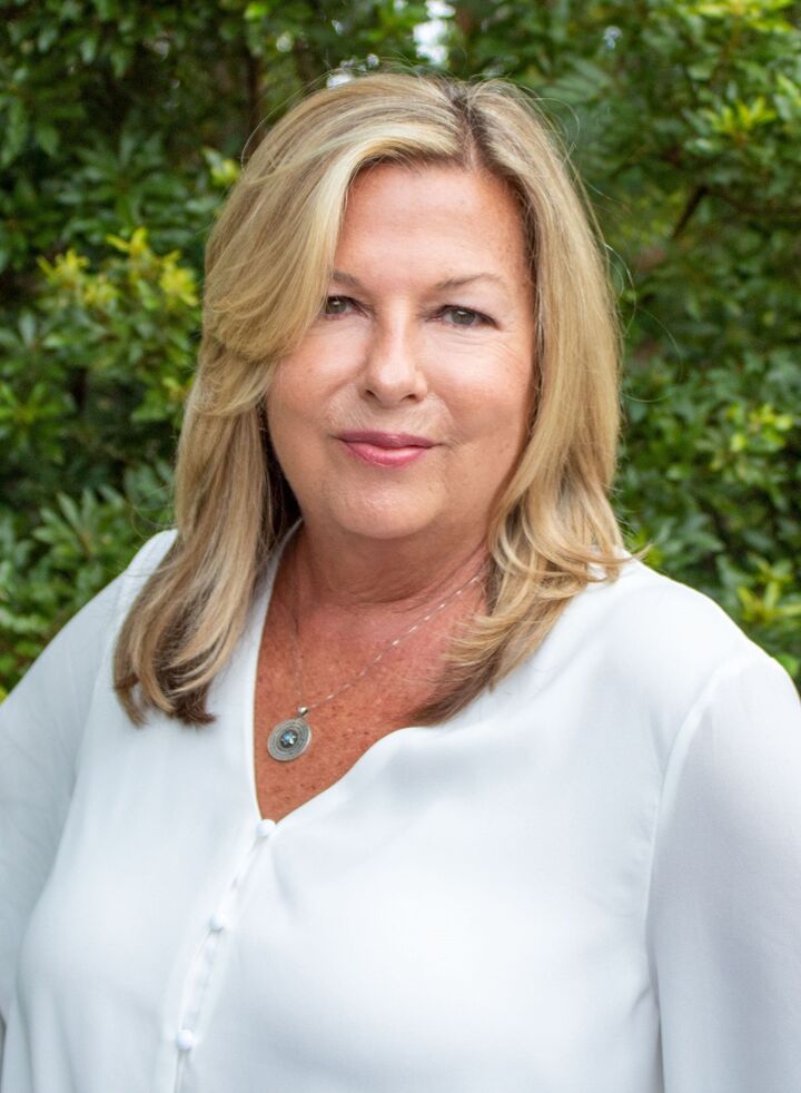 Vicki Hemingway, Real Estate Salesperson in Jacksonville, ERA ONETEAM REALTY