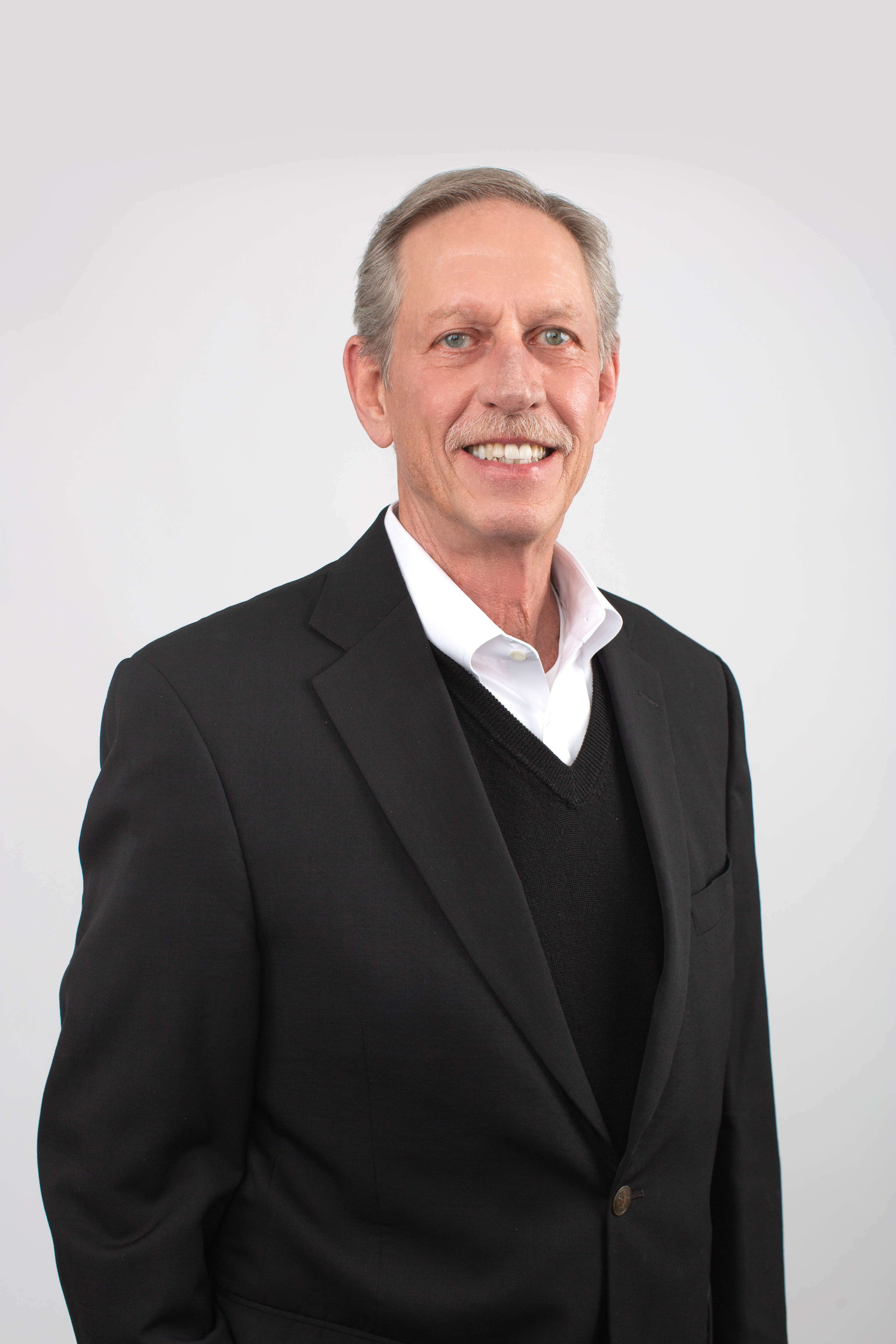 Jim Simpson, Senior Advisor in Knoxville, Wallace (TN)