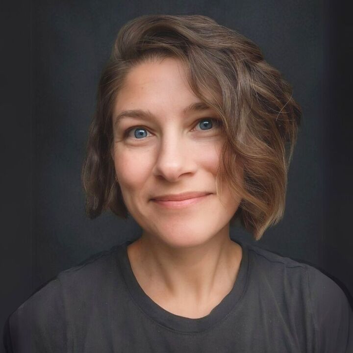 Micha McNerney,  in Lake Oswego, Windermere