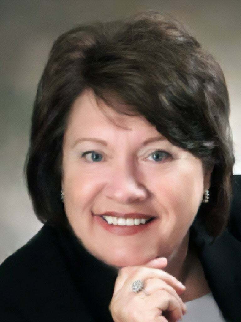 Linda Greek, Real Estate Salesperson in Hillsdale, Affiliated