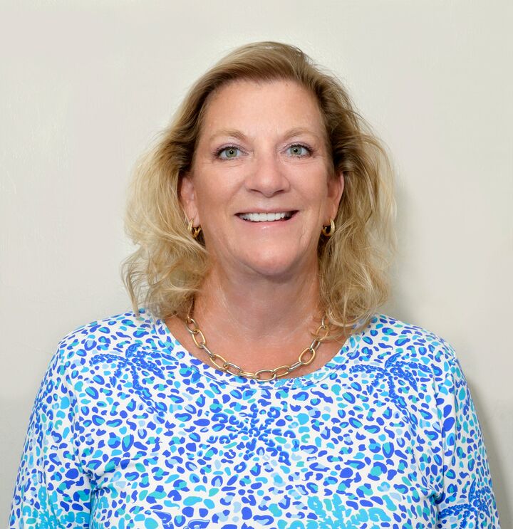 Paula Kiker, Associate Real Estate Broker in Fort Myers Beach, ERA Real Solutions Realty