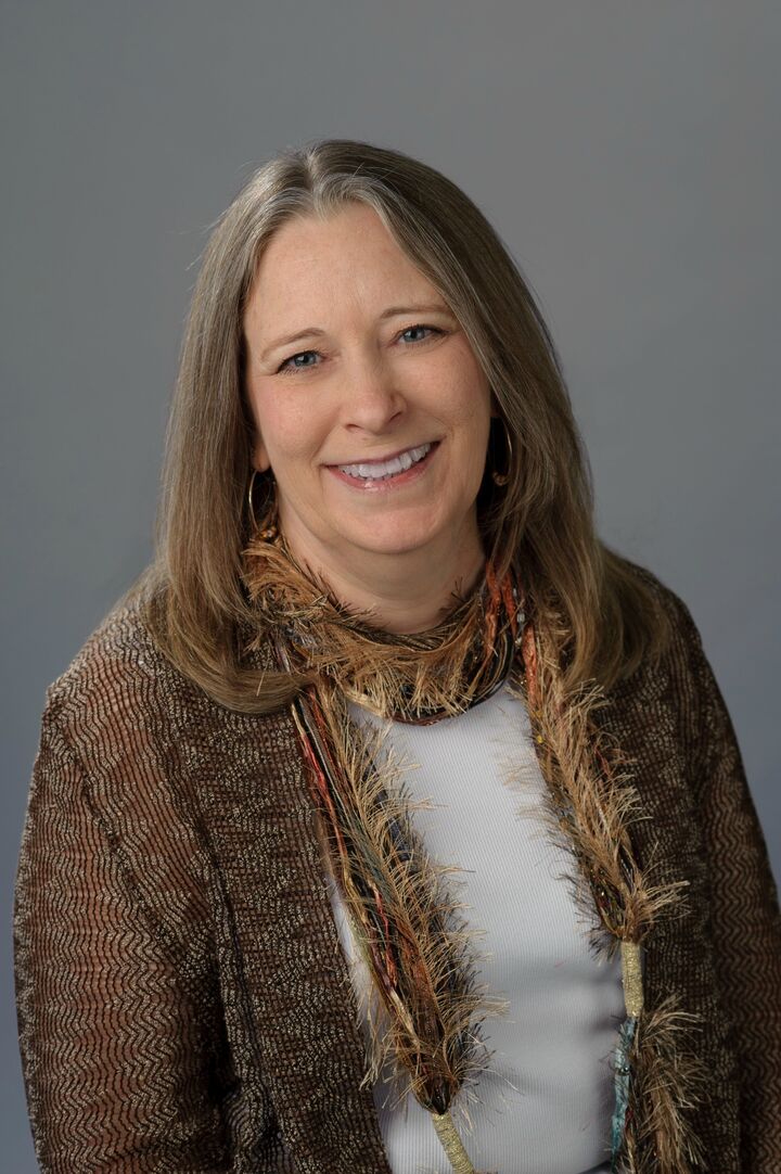 Rhonda Bletsh,  in Conway, Sandstone Real Estate Group