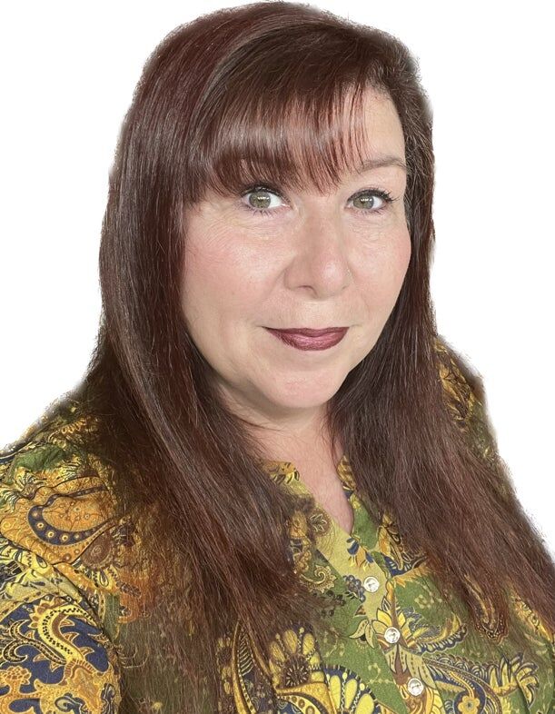 Susan Grijalva, Real Estate Salesperson in Crestline, Lakeview Realty