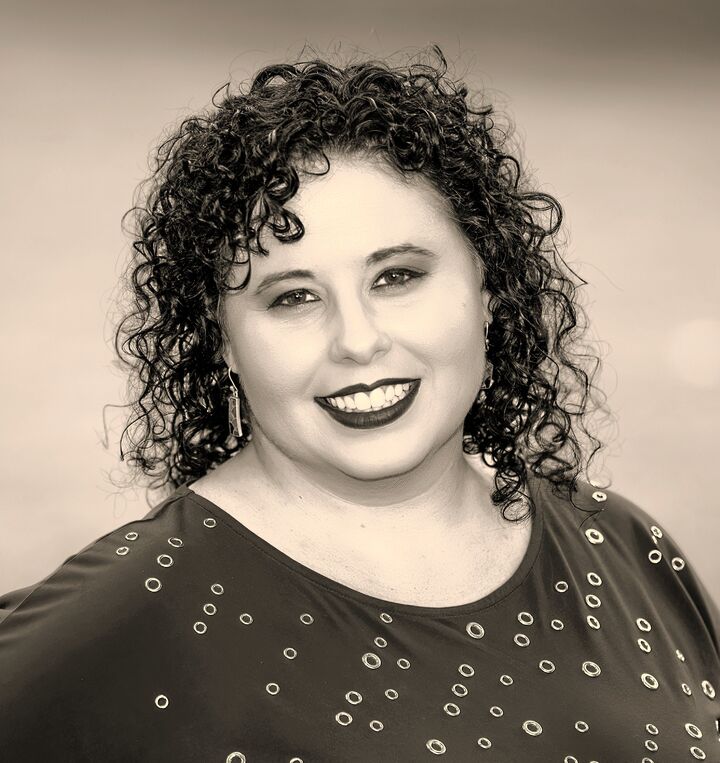 Sarah Drake, Real Estate Salesperson in Marietta, Full Service Realty