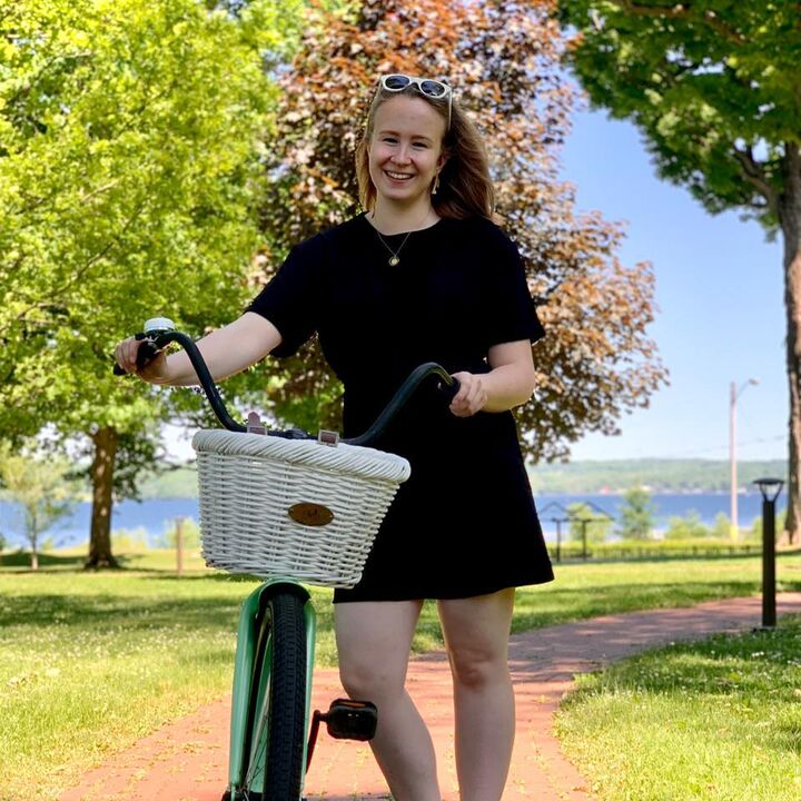 Aili Makuch, Real Estate Salesperson in Chautauqua, Team VP Real Estate