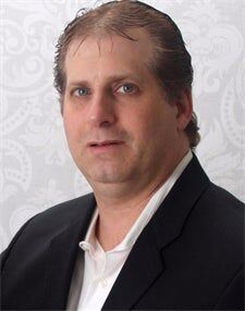 Heath Kobelin,  in Woodbury, Realty Connect