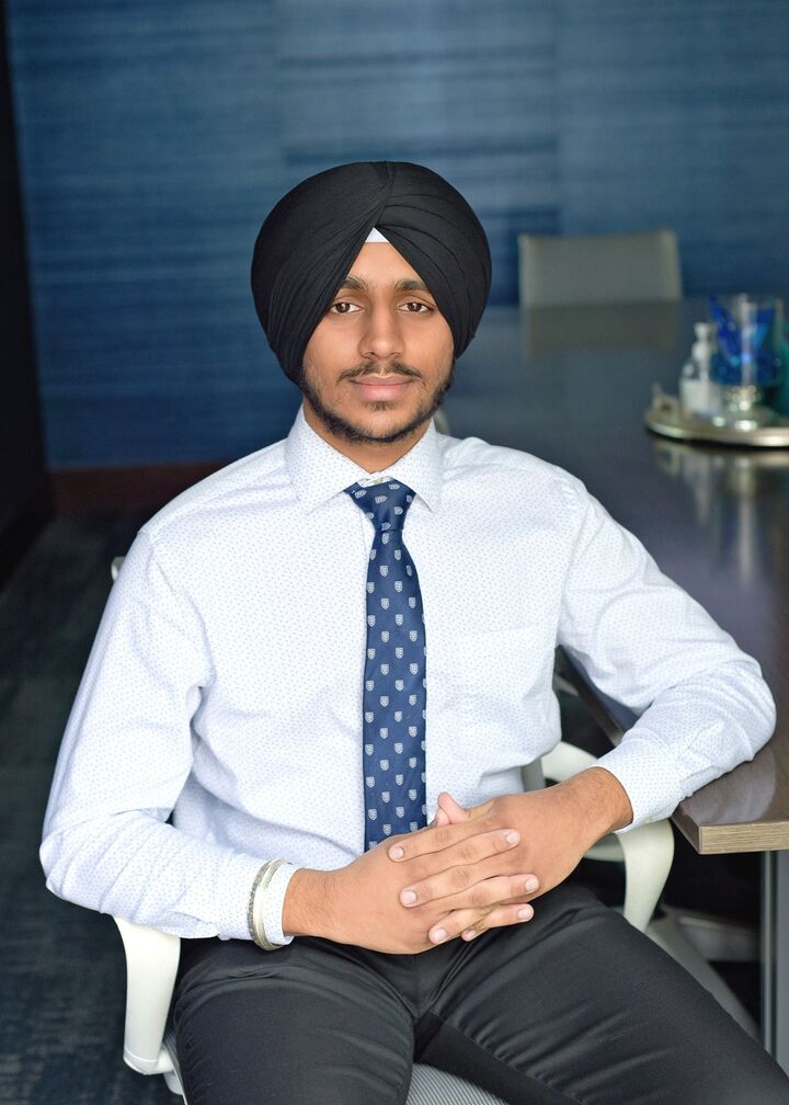 Gurtaj Beesla, Real Estate Salesperson in Monroe, Heritage