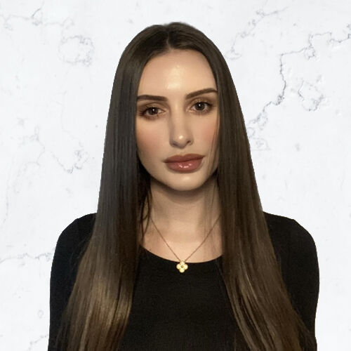 Dayana Maksimovic,  in Vancouver, Coldwell Banker Prestige Realty