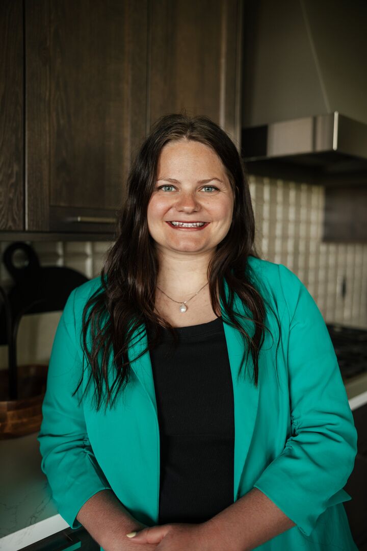 McKenna Olson, Real Estate Salesperson in Bismarck, Morrison Realty