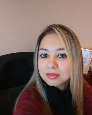 Adriana Perez, Real Estate Salesperson in New Port Richey, Circle