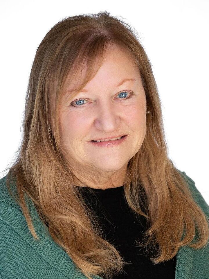 Mona Myers, Real Estate Salesperson in Anacortes, 360 Team