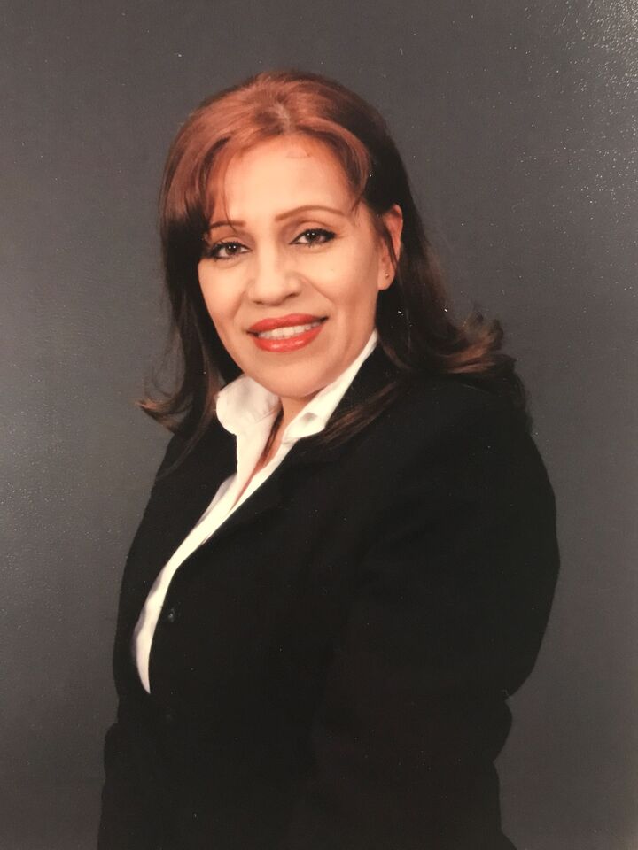 Sandra Oviedo, Real Estate Salesperson in Downey, LOTUS