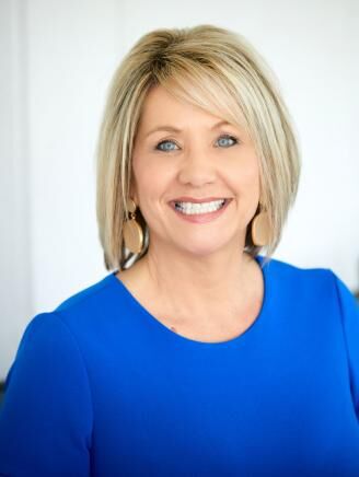Angie McManious, Real Estate Salesperson in Columbus, Kennon & Parker