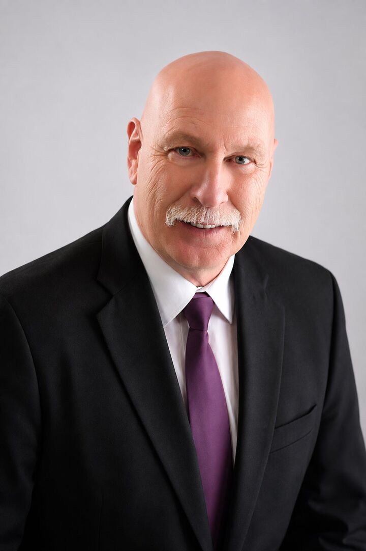 Steve Osborn, Real Estate Salesperson in Norfolk, Dover Realtors