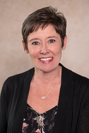 Cindy Switzer, Real Estate Broker in Rogers, Harris McHaney & Faucette