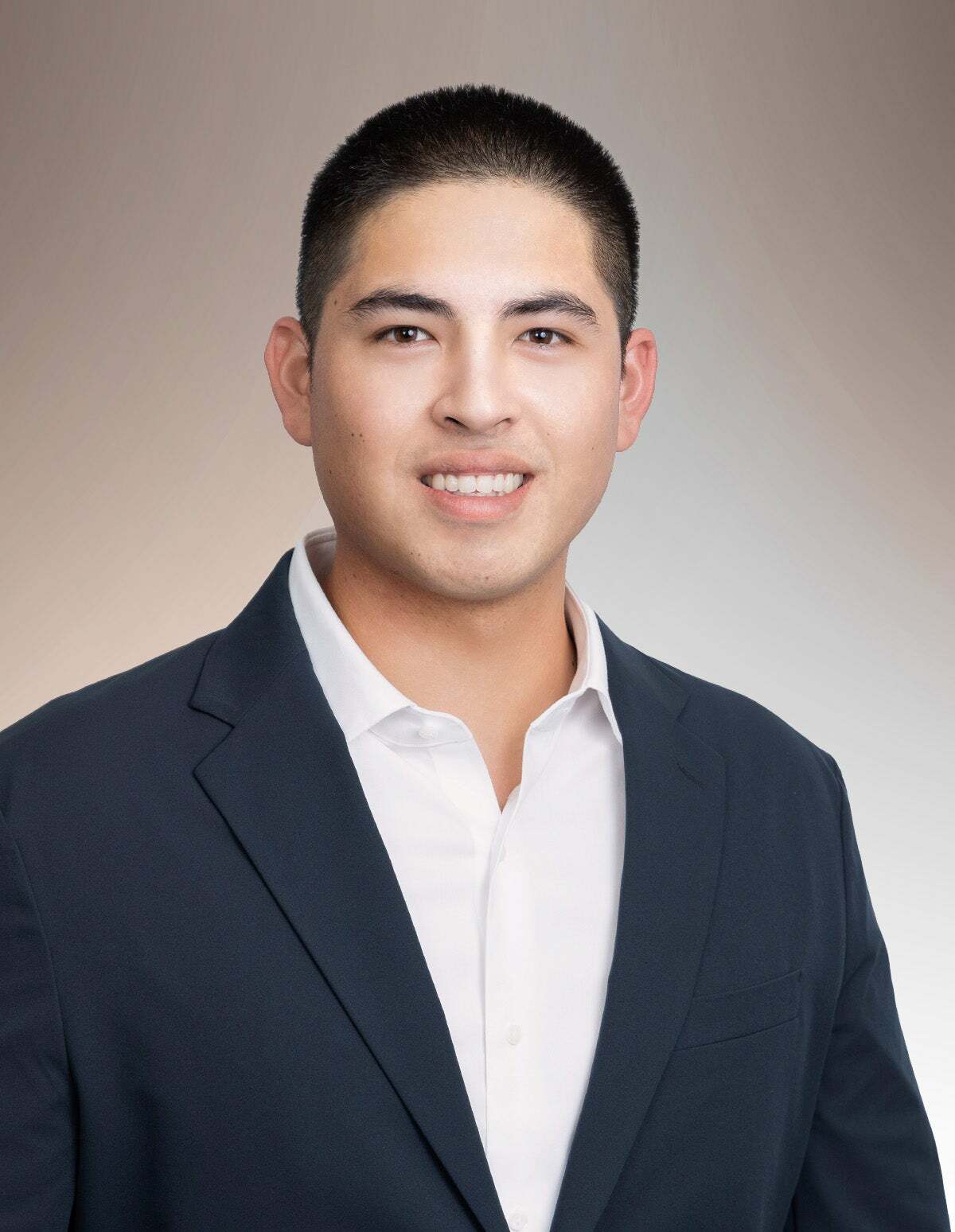 Hanu Racoma (RA), Real Estate Salesperson in Honolulu, Advantage Realty