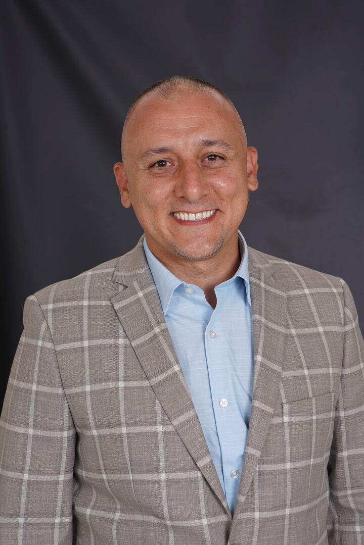 Tony Zamora, Associate Real Estate Broker in Naperville, North East