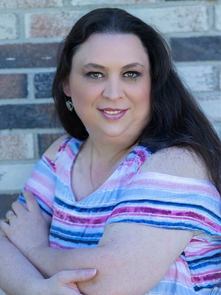 Tabitha Young, Real Estate Salesperson in Saint Joseph, Affiliated
