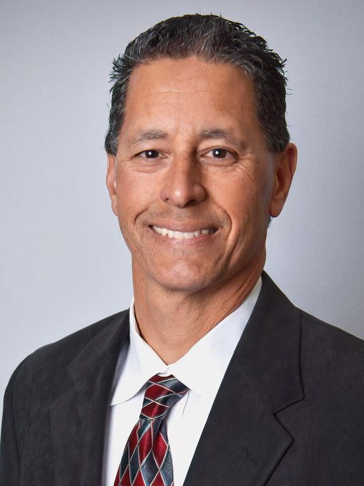 Gary Toy, Real Estate Salesperson in Apple Valley, Home Source
