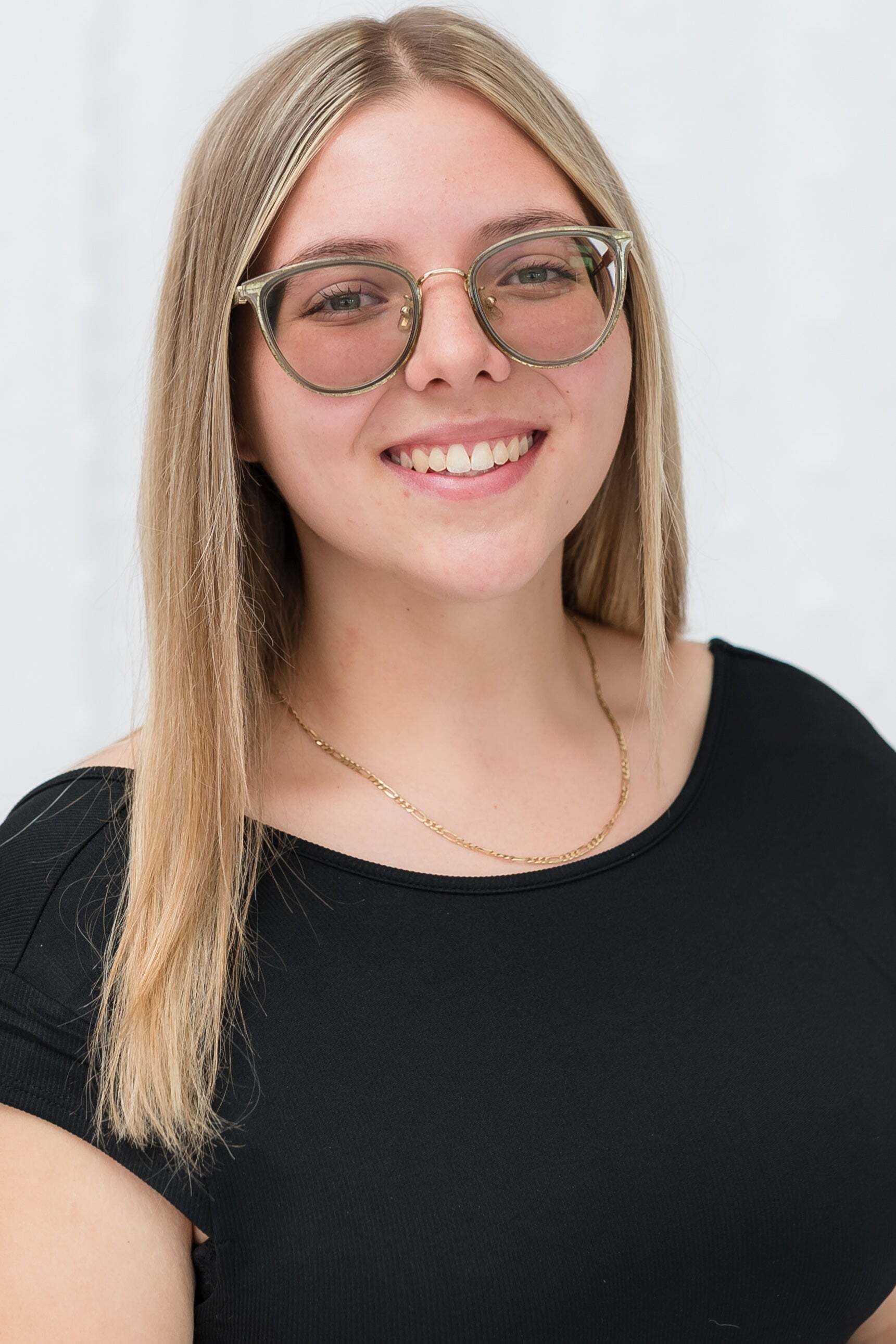 Carlie Wright, Real Estate Salesperson in Enterprise, Prestige Homes & Real Estate, Inc.