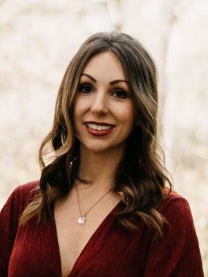 Stephanie Hernandez, Real Estate Salesperson in Bellevue, RSVP Brokers ERA