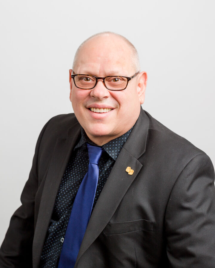 Michael Ofstad, BKR, NINJA in Stanwood, Windermere