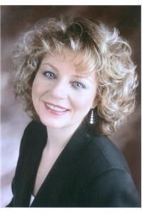 Valerie Altomare, Real Estate Salesperson in Montclair, Venture Real Estate