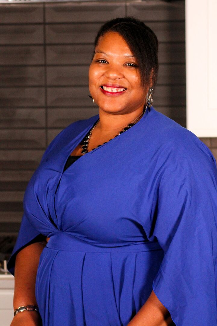 Raquyyah Moore, Associate Real Estate Broker in Greensboro, Paracle
