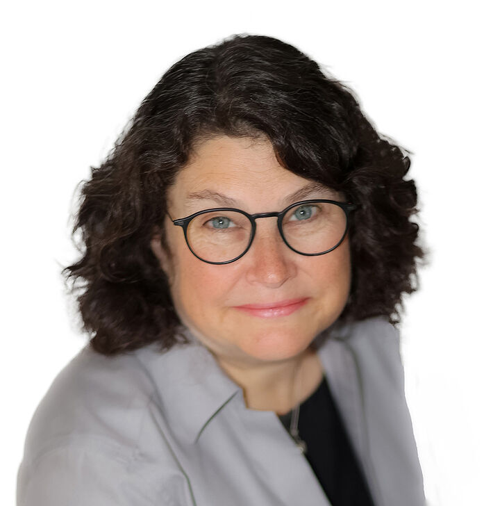 Lana Millson, Sales Representative  in Cobourg, Coldwell Banker R.M.R. Real Estate, Brokerage