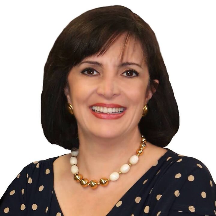 Isabel Sivadjian, Real Estate Salesperson in La Canada Flintridge, Hallmark Realty