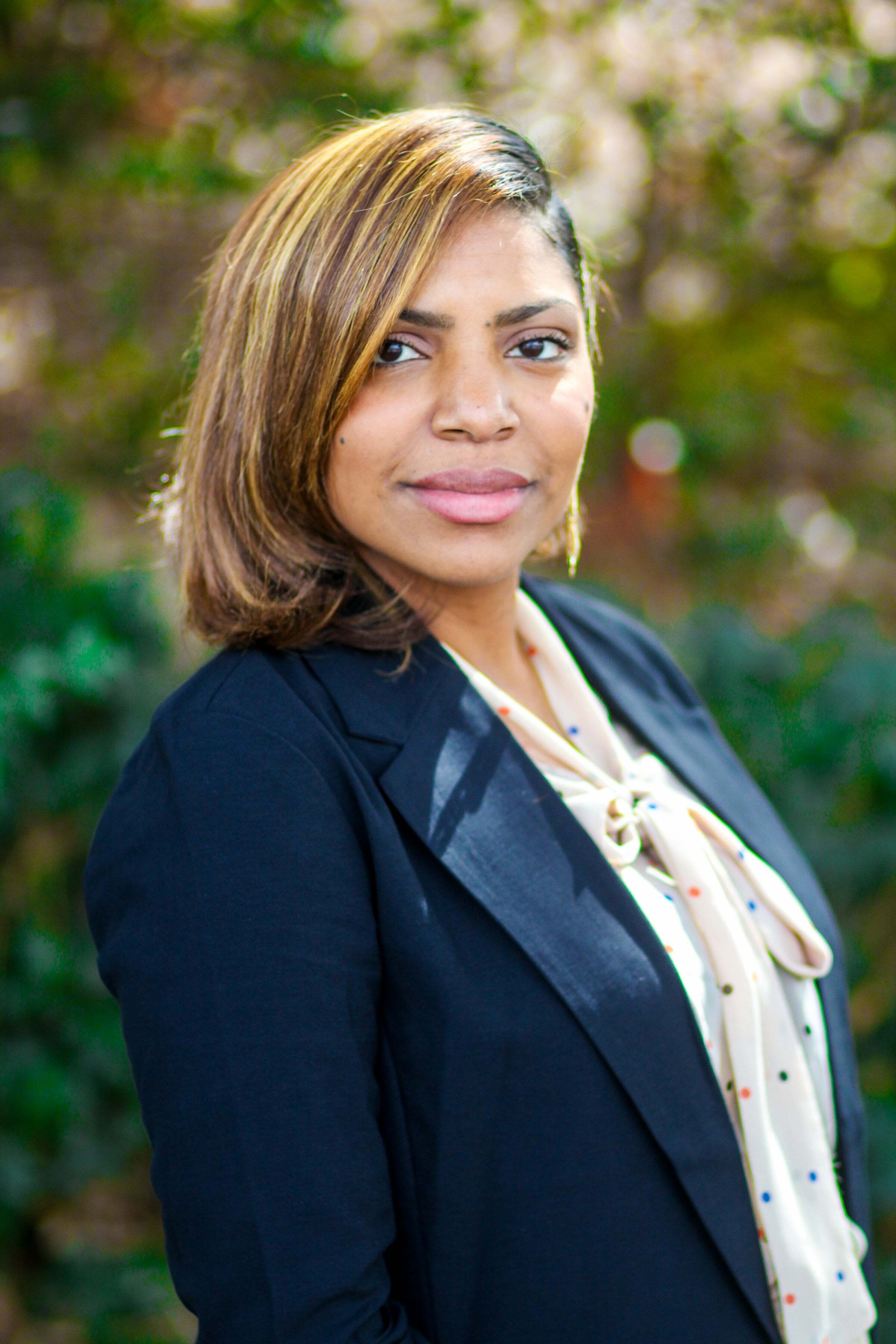 Genny Feliz, Associate Real Estate Broker in Cary, Paracle