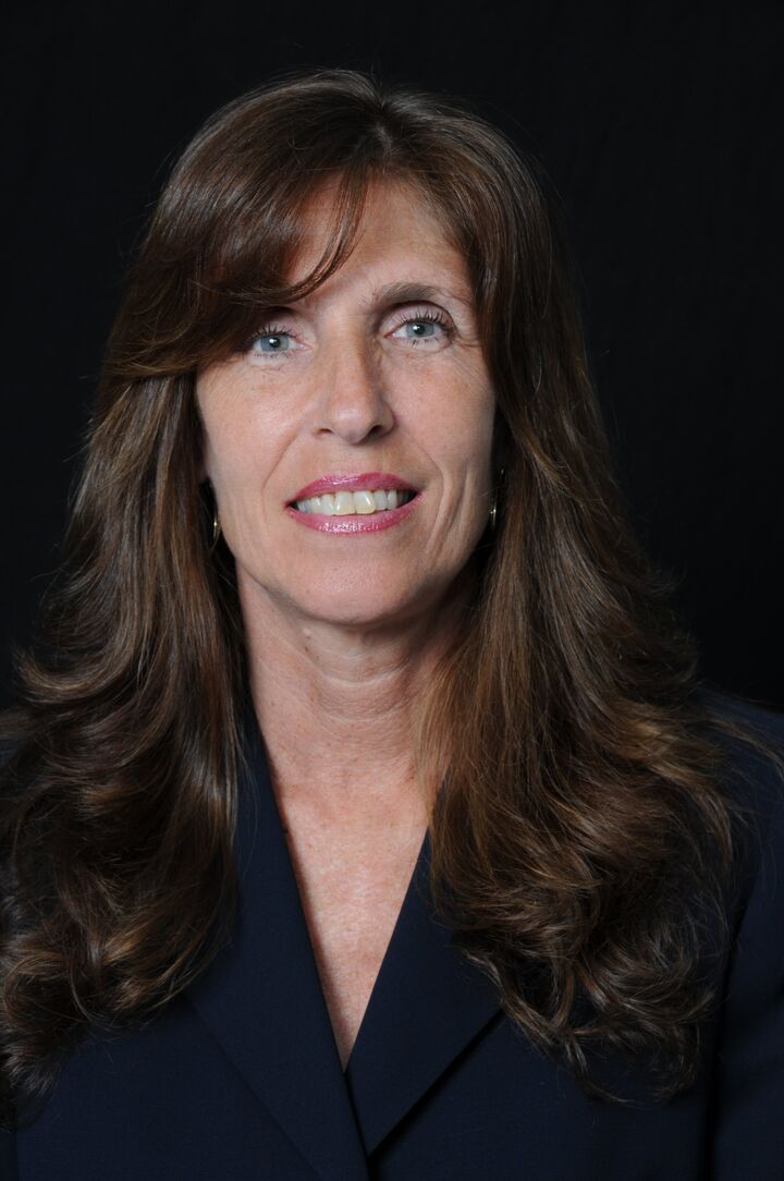 Concetta Salerno,  in Woodbury, Realty Connect