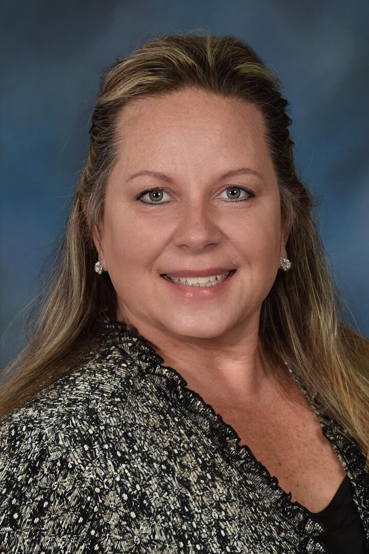 Angela Suhr, Real Estate Salesperson in Northfield, Argus Real Estate