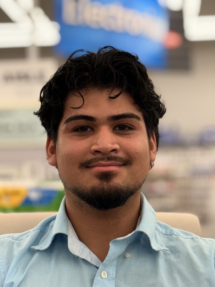 Marcos Mercado, Broker in Seattle, Windermere