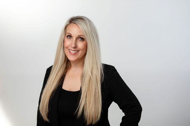 Leslie Clark, Real Estate Salesperson in Coeur D Alene, Schneidmiller Realty