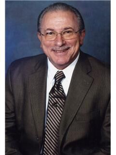 Richard Winkhart, Associate Real Estate Broker in New Hyde Park, ERA Caputo Realty
