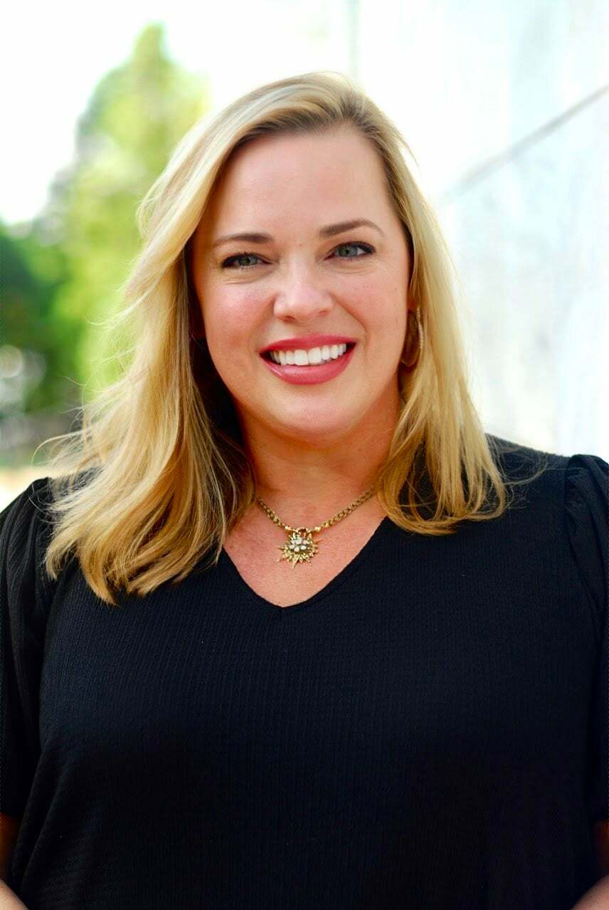 Holly James, Associate Real Estate Broker in Memphis, Collins-Maury